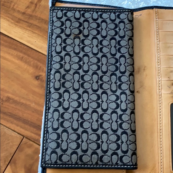 Coach wallet - Picture 6 of 12
